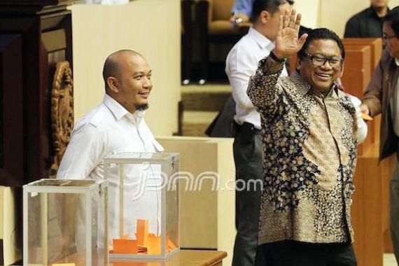 Gagal jadi Ketua MPR, Oesman tak Kecewa - JPNN.COM