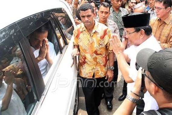 Bakal ke Luar Negeri, Prabowo Mungkin Tak Hadiri Pelantikan Jokowi - JPNN.COM