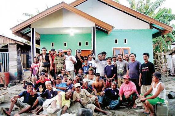 Melihat Barifola, Gerakan Gotong Royong Membangun Rumah ala Masyarakat Tidore - JPNN.COM
