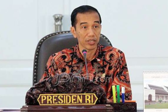 Jokowi Sudah Siapkan Draf Keppres untuk Jaksa Agung dan KaBIN Baru - JPNN.COM