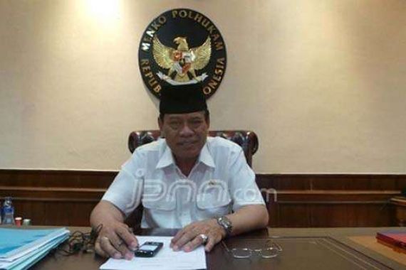 Menkopolhukam: Rakyat Menunggu DPR Selesaikan Masalah Internalnya - JPNN.COM