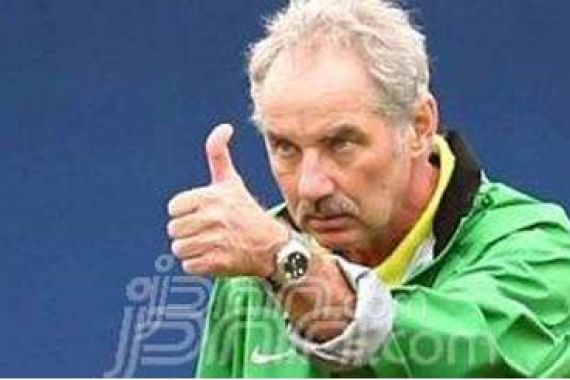 Riedl Menimbang Lini Depan Garuda - JPNN.COM