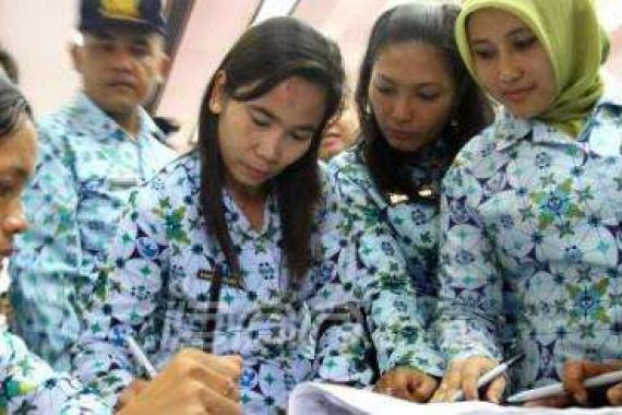 Belanja Pegawai Bengkak, Pemda Harus Mutasikan PNS ke Daerah Lain - JPNN.COM