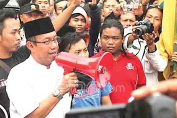 Wali Kota Jogja Menolak Kebijakan Jokowi Naikkan BBM - JPNN.COM