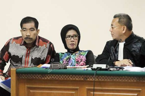 Istri Wako Palembang Mengaku Diminta Bohongi KPK - JPNN.COM