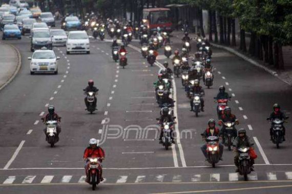80 Juta Rakyat Bersepeda Motor untuk Cari Nafkah - JPNN.COM