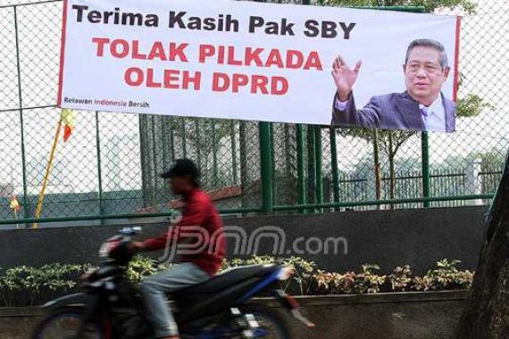 Bersama KIH Dukung Perppu Pilkada, Demokrat dan PAN Balik Berkhianat? - JPNN.COM