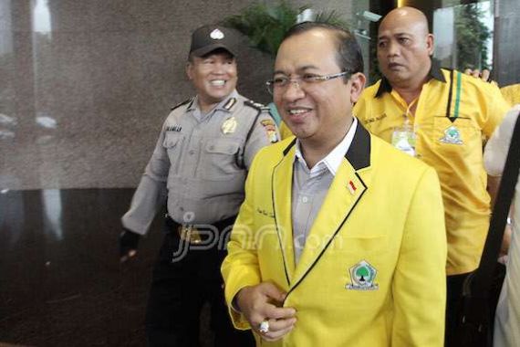 Golkar Kubu Agung Ingin Segera Temui JK - JPNN.COM