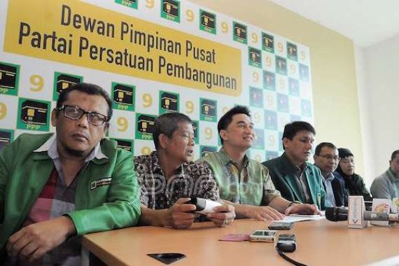 Politikus PPP Sebut Munas Golkar Tandingan Dihadiri Jin - JPNN.COM