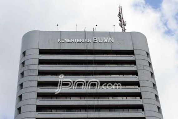 Politikus PAN Ingatkan Rini, Gedung BUMN Bukan Aset Pribadi - JPNN.COM