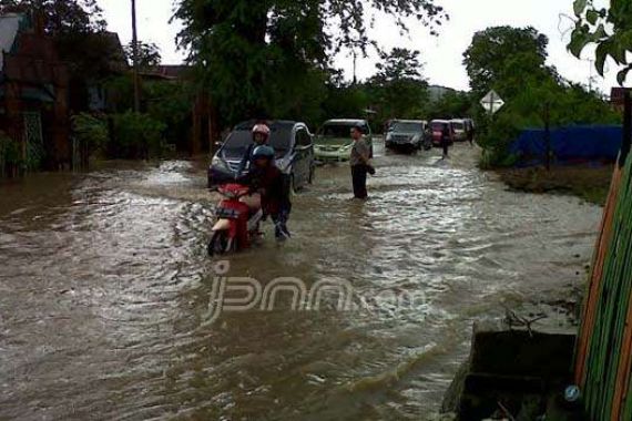 Antisipasi Banjir Susulan, Polres Jeneponto Siapkan Posko Pengamanan - JPNN.COM
