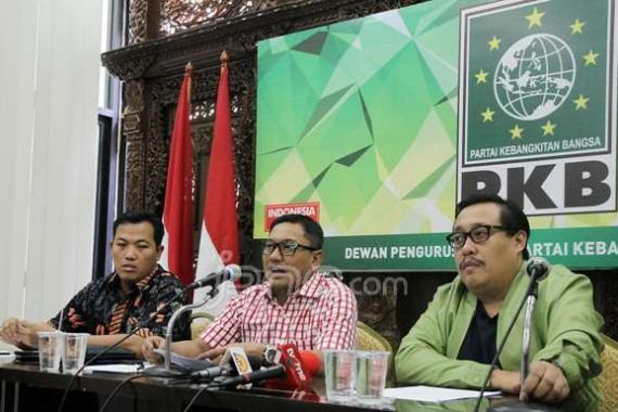 Dana Desa jadi Rebutan Dua Kementerian, Jokowi Jangan Diam - JPNN.COM
