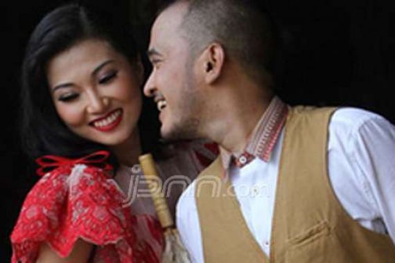 Istri Hamil 6 Bulan, Ruben Ngidam Mangga Colongan - JPNN.COM