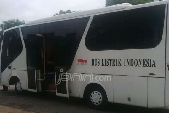 Pemprov DKI Ditawari Bus Listrik, Apakah Ahok Tertarik? - JPNN.COM