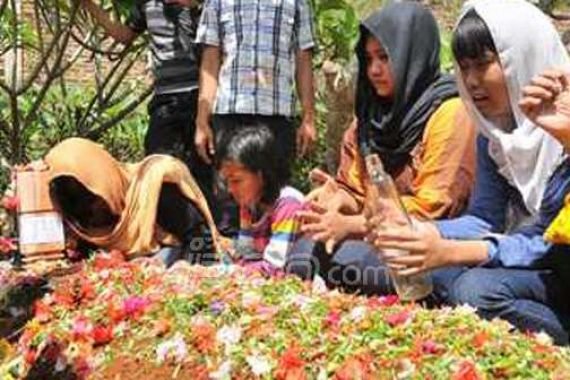 Pemred Fokus Lampung Ditembak saat Istri Berangkat Yasinan - JPNN.COM