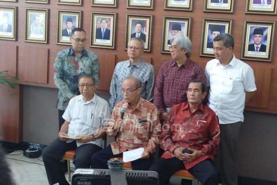 Serahkan Rekomendasi, Tim 9 Minta Jokowi Coret Budi Gunawan - JPNN.COM