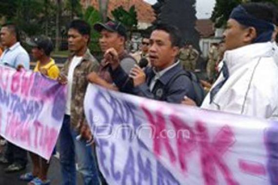Jokowi Dijadwalkan ke Jateng, Pendukung KPK Siap Gelar Demonstrasi - JPNN.COM