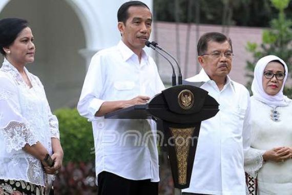 Jokowi Akui Sudah Bertemu 6 Dedengkot KIH Ini di Istana - JPNN.COM