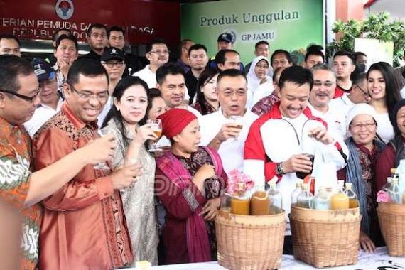 Puan Sarankan Atlet Pelatnas Juga Rajin Minum Jamu - JPNN.COM