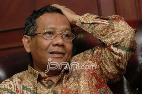 Mahfud Minta Jokowi Segera Selamatkan KPK - JPNN.COM