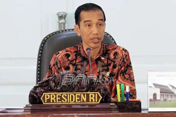 Jokowi tak Lindungi Rakyat dari Jajahan Teknologi - JPNN.COM