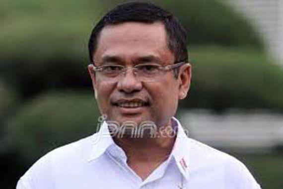 Menteri Perindustrian Sampaikan Dukungan Pada Wiranto - JPNN.COM