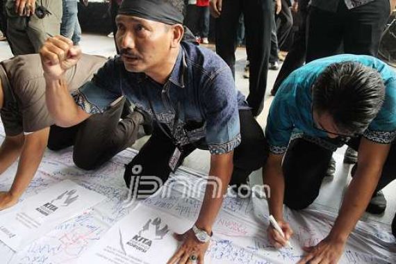 Tindakan Menteri Yuddy Ingatkan Pegawai KPK Dinilai Wajar - JPNN.COM
