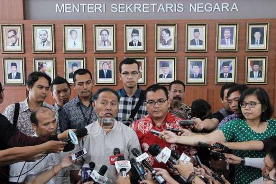 Merasa Dikriminalisasi Polri, Denny dan BW Ngadu ke Presiden - JPNN.COM