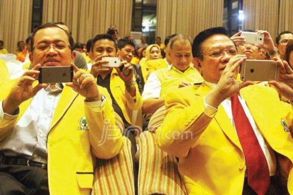 Hmmm.. Pengurus Golkar Provinsi Ini Langsung Menyatakan Dukung Agung - JPNN.COM