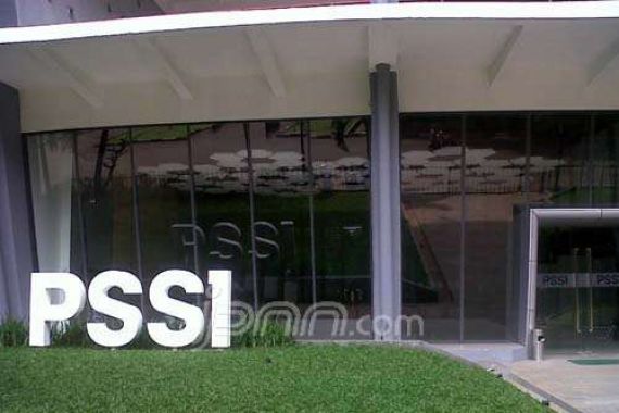 Ketum PSSI tak Boleh Terlilit Masalah - JPNN.COM