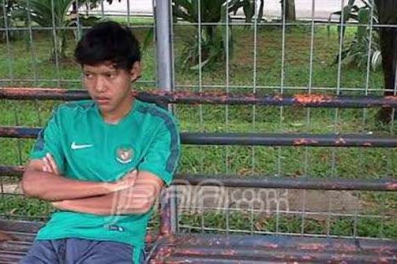 Cetak Gol Cantik, Adam Alis Bilang Kebetulan - JPNN.COM