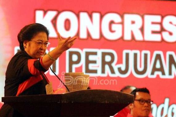 Mengapa Harus Megawati Lagi? - JPNN.COM