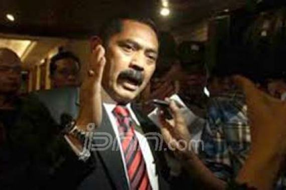 Walikota Solo Sebut FIFA Adu Domba Sepakbola Indonesia - JPNN.COM