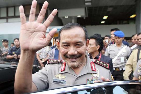 Besok, Jokowi Lantik Badrodin jadi Kapolri - JPNN.COM