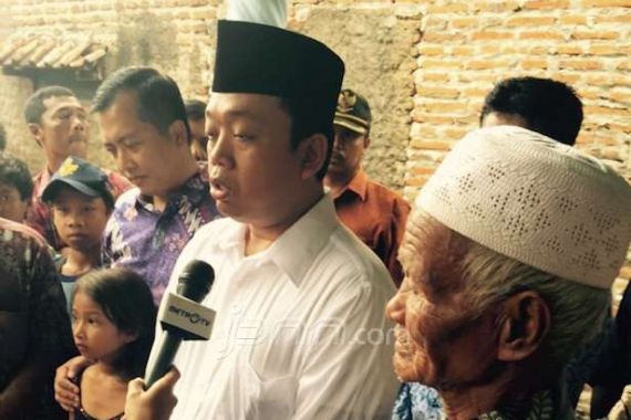 Datangi Keluarga Mendiang Karni, Nusron Pimpin Tahlilan - JPNN.COM