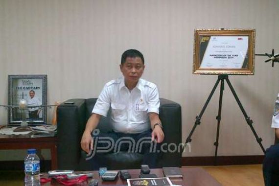 Menteri Jonan Ngotot Ogah Beri Izin Rute AirAsia - JPNN.COM