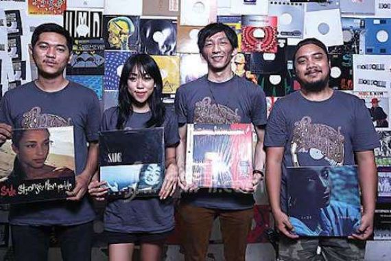 Mayo Romandho, Pencinta Musik Penggagas Record Store Day di Indonesia - JPNN.COM
