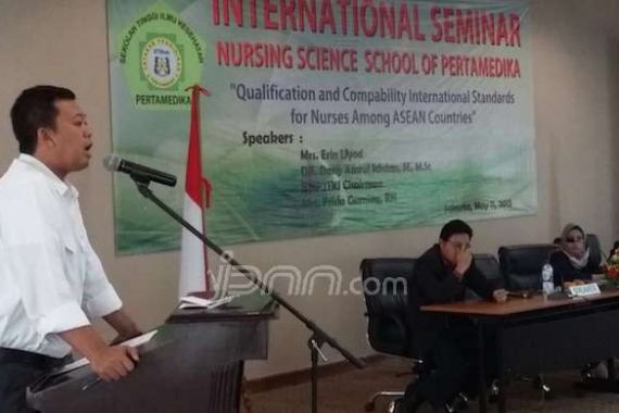 Sudah Saatnya Tenaga Perawat Indonesia Kantongi Sertifikat Internasional - JPNN.COM