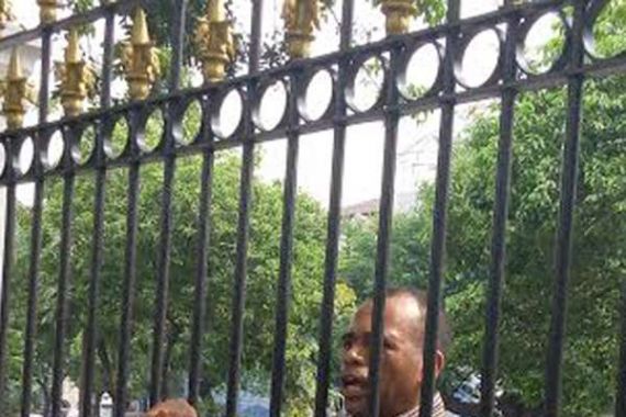 Warga Papua Bikin Geger Istana: Presiden Joko Widodo Mana? - JPNN.COM