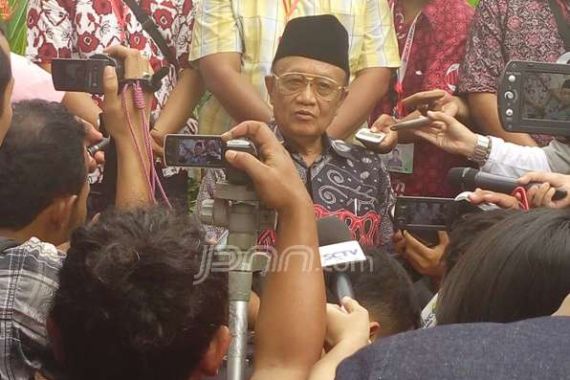 Di Mana Calon Istri Gibran Dipingit? Ini Jawaban Pamannya Jokowi - JPNN.COM