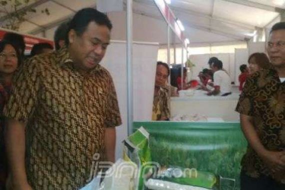 Harga-harga Meroket Jelang Hari Raya, Rachmat Gobel Heran - JPNN.COM