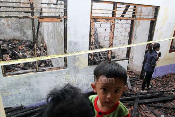 Penyebab Kantor Komnas PA Terbakar Masih Misteri - JPNN.COM