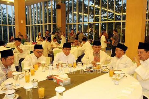 Prabowo: Belum Ada Tawaran untuk KMP Masuk Kabinet - JPNN.COM