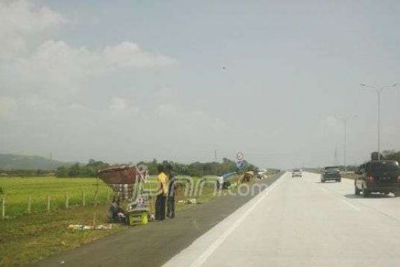 Hari Ini Rest Area Cikopo-Palimanan Masih Sepi - JPNN.COM