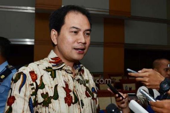 Ketua Komisi III: Pasal Penghinaan Presiden Tak Bisa Dihidupkan Lagi - JPNN.COM