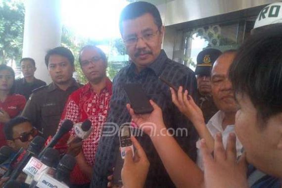 Senin, Tengku Erry Mulai jadi Pelaksana Tugas Gubernur Sumut - JPNN.COM