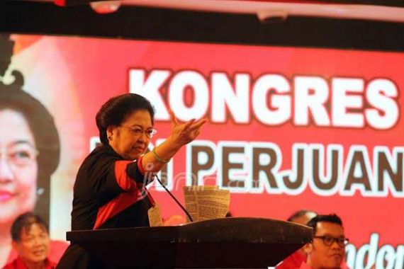 Telah Beredar, Video Seruan Megawati untuk Kalangan Terbatas - JPNN.COM