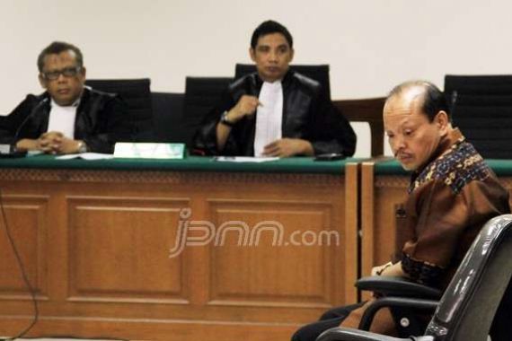Sutan Kena 10 Tahun Penjara, Bos KPK Lega - JPNN.COM