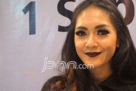 Artis Ini Mengaku Kecewa dengan Jokowi - JPNN.COM