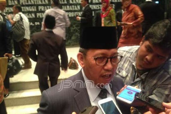 Ini Pilihan Ahok Pengganti Ahmad Sotar di Sekwan DPRD DKI - JPNN.COM